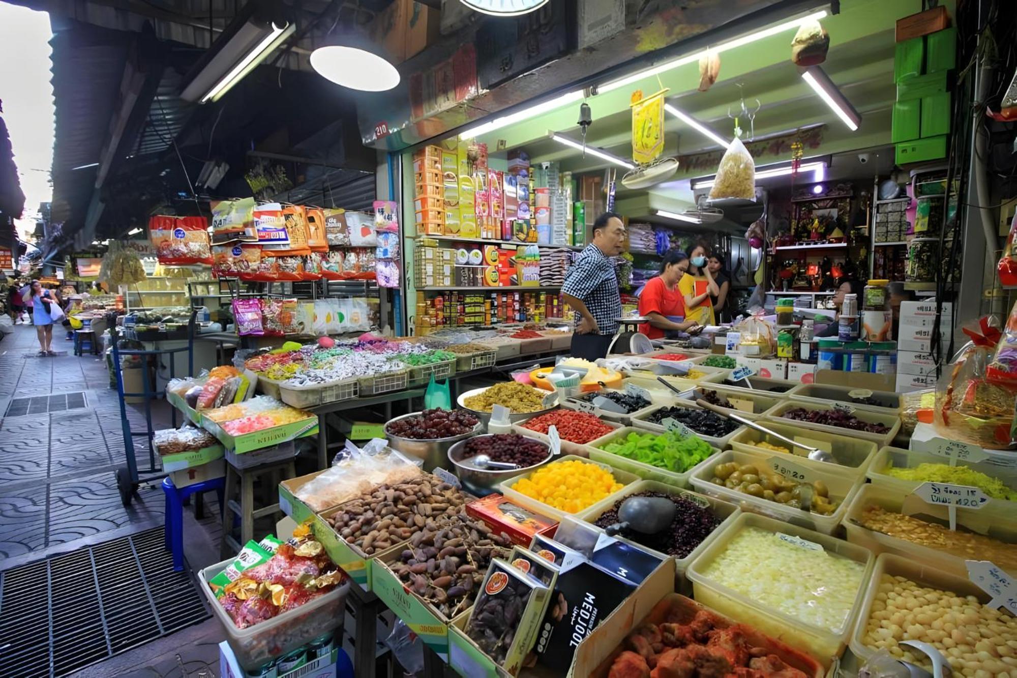 Hidden Dragon X Yaowarat Road Lägenhet Bangkok Exteriör bild